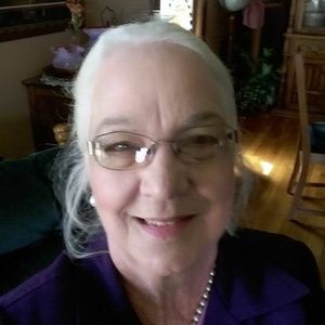 Meet your Posher, Kay